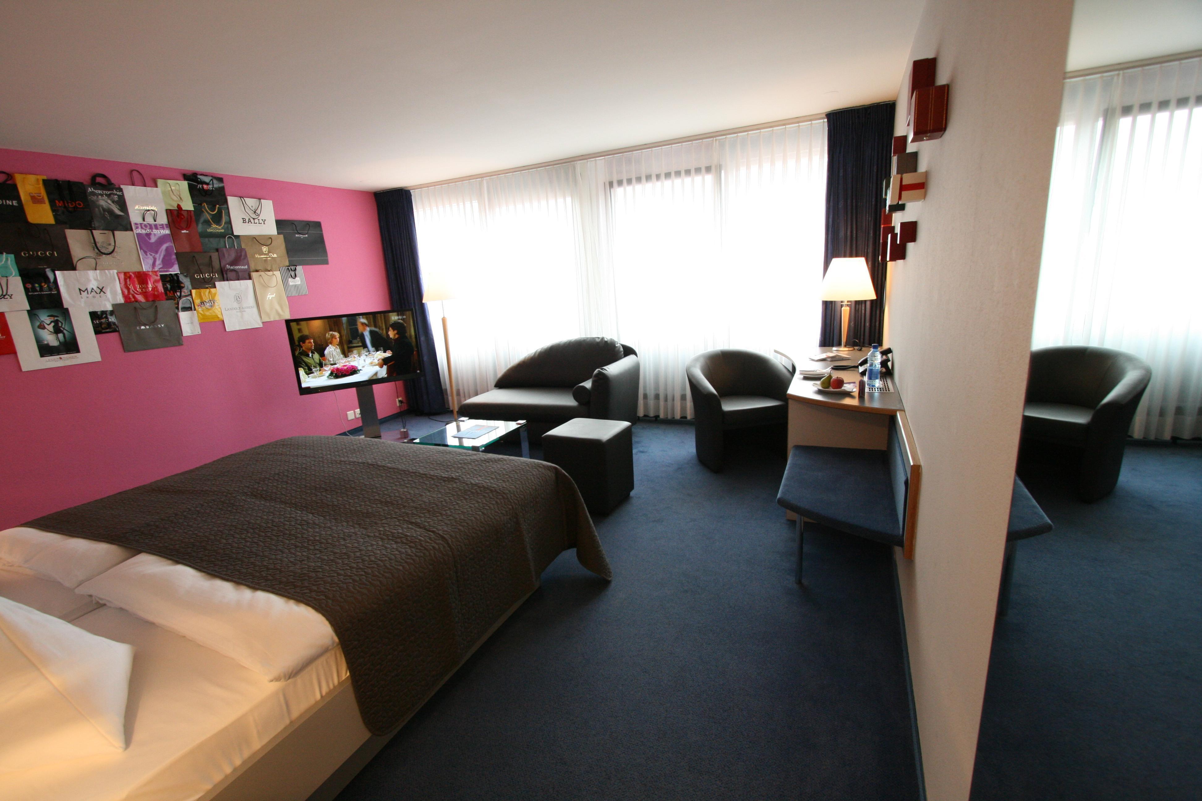 Geroldswil Swiss Quality Hotel Zurich Ngoại thất bức ảnh